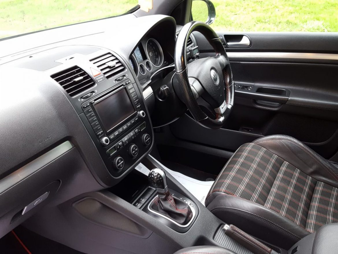 2009 Volkswagen Golf 2.0 TFSI GTI Edition 30 DSG 5dr Hatchback