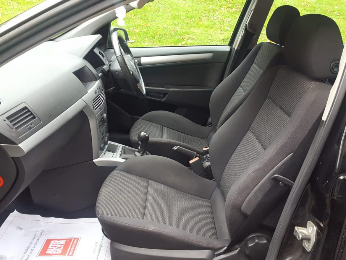 2008 Vauxhall Astra 1.9 CDTi 16v SRi 5dr Hatchback EXTERIOR PACK