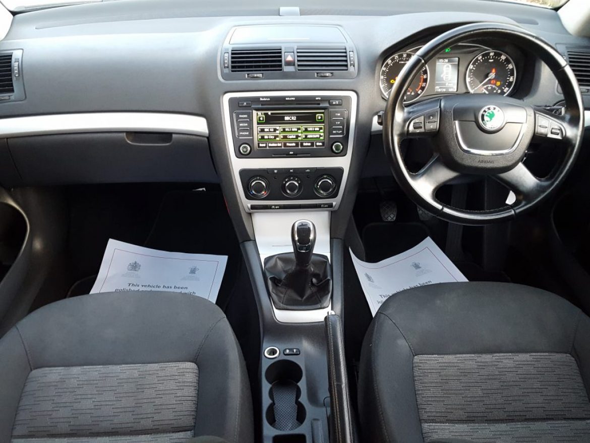 2013 Skoda Octavia 1.6 TDI GreenLine II CR DPF 5dr Estate