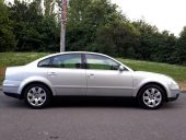 2004 Volkswagen Passat 1.9 TDI PD 130 Sport 4dr Saloon