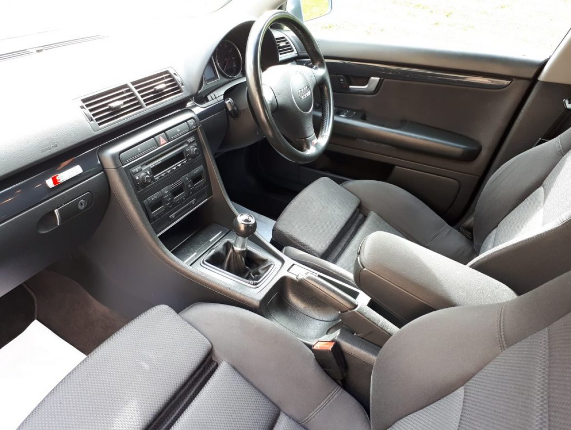 2003 AUDI A4 1.9 TDI SPORT S-LINE 130 BHP 4dr Saloon
